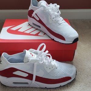 Nike Air Max 90 Ultra 2.0 Flynit